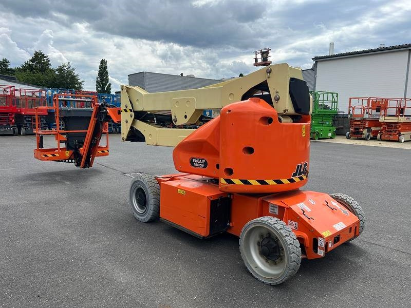 JLG E400AJPN elektro 14m (1779) - Articulated boom lift: picture 5 JLG E400AJPN elektro 14m (1779) - Articulated boom lift: picture 5