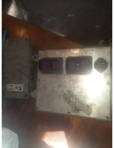 Cummins 239Kvt - ECU: picture 3 Cummins 239Kvt - ECU: picture 3