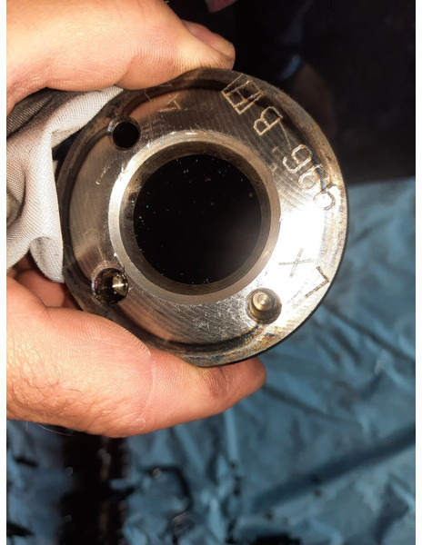 Scania 1749102./ 12E185 - Engine and parts: picture 5 Scania 1749102./ 12E185 - Engine and parts: picture 5