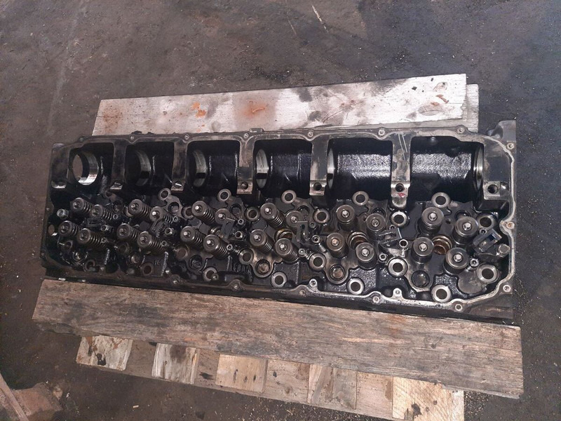 Scania 1749102./ 12E185 - Engine and parts: picture 4 Scania 1749102./ 12E185 - Engine and parts: picture 4