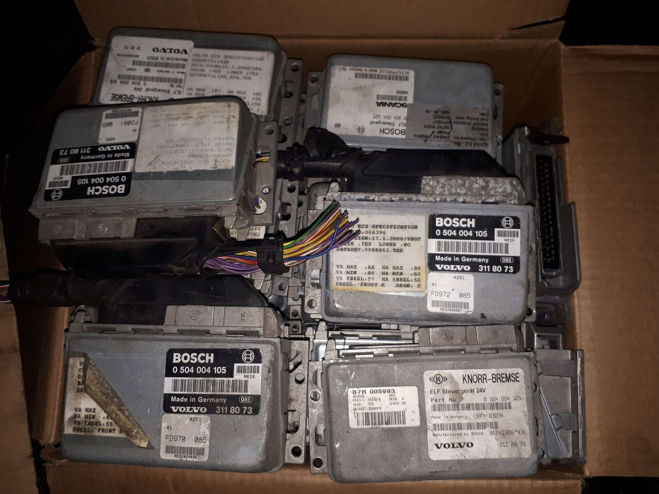 Scania KNORR-BREMSE 0486106021\. 0486106026\. 0486106028\. 0486106041\. MAN Volvo - ECU for Bus: picture 2 Scania KNORR-BREMSE 0486106021\. 0486106026\. 0486106028\. 0486106041\. MAN Volvo - ECU for Bus: picture 2