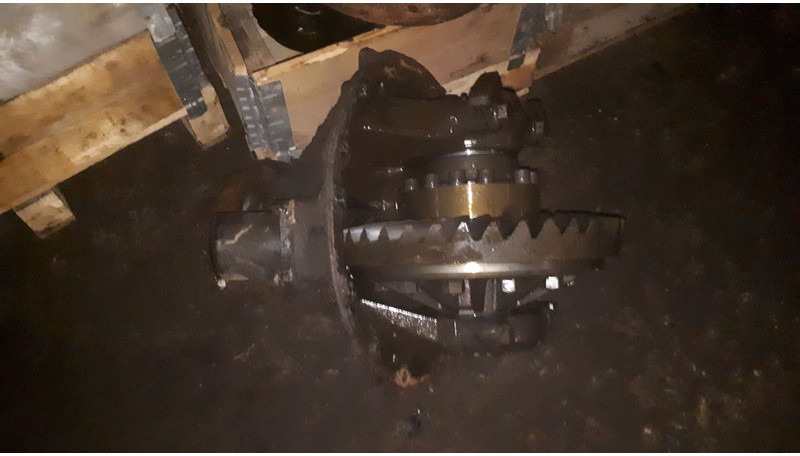 Scania R660 - 2.92 .\ 3.07\3.80 \3.50 \4.22/ 4.88/. 5.57 - Differential gear: picture 2 Scania R660 - 2.92 .\ 3.07\3.80 \3.50 \4.22/ 4.88/. 5.57 - Differential gear: picture 2