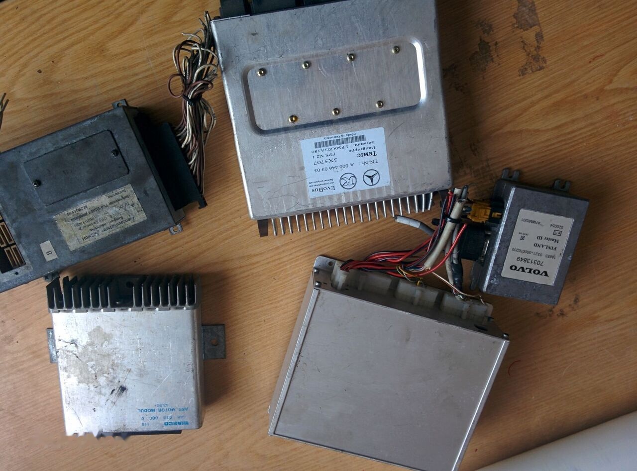 VDO 412.409/007/001 412.405/2/1 412.412/002/001 412.409\3\4 - ECU for Bus: picture 5 VDO 412.409/007/001 412.405/2/1 412.412/002/001 412.409\3\4 - ECU for Bus: picture 5