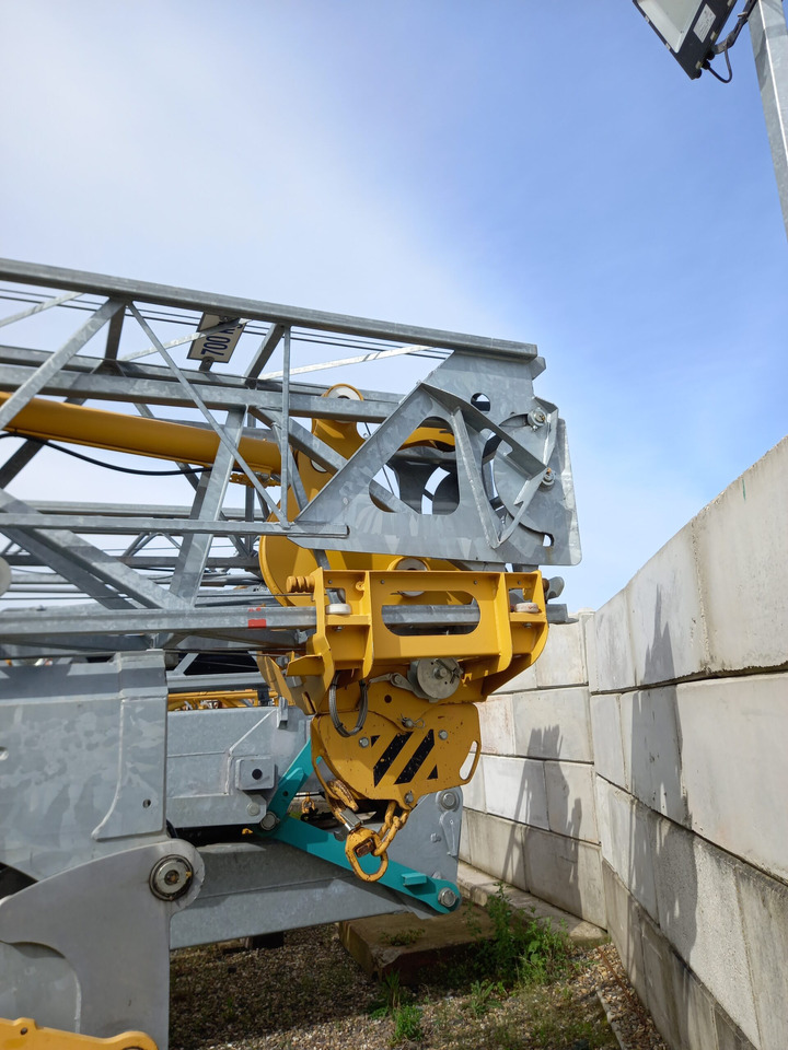 Potain IGO 22 - Self-erecting tower crane: picture 5 Potain IGO 22 - Self-erecting tower crane: picture 5