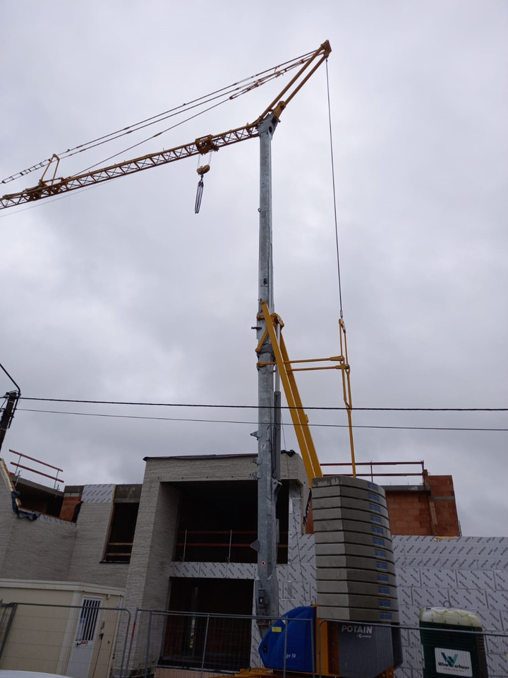 Potain IGO 50 - Self-erecting tower crane: picture 5 Potain IGO 50 - Self-erecting tower crane: picture 5