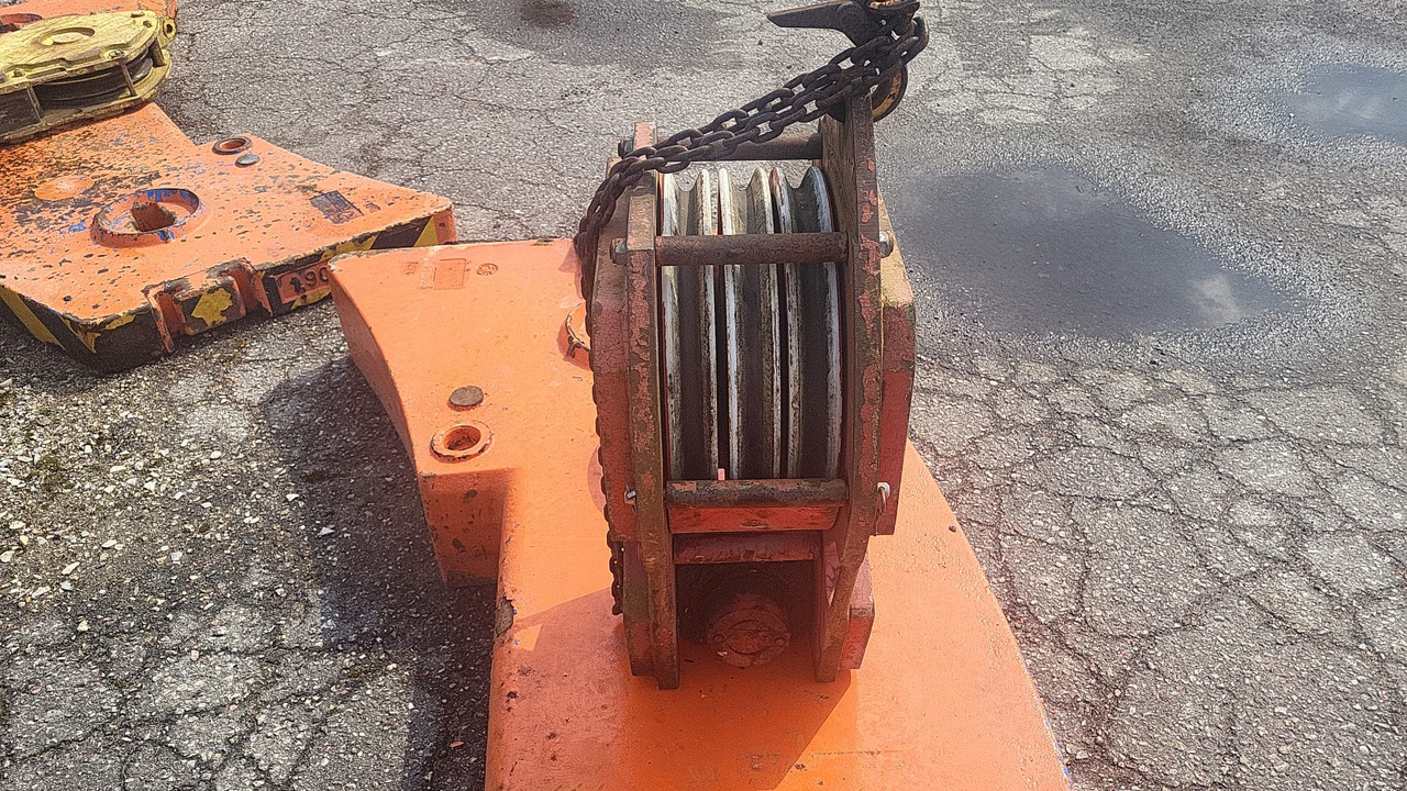 Tadano Faun hookblock - Truck mounted crane for Mobile crane: picture 2 Tadano Faun hookblock - Truck mounted crane for Mobile crane: picture 2