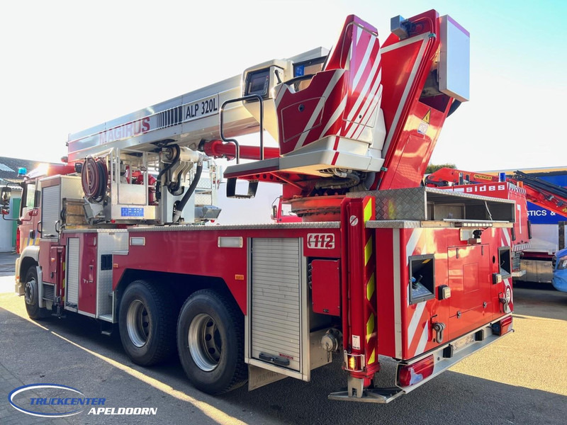 MAN TGA 26.350 Magirus ALP 320L = 32 meter, Waterpomp, 6x4, Bladgeveerd - Fire engine: picture 5 MAN TGA 26.350 Magirus ALP 320L = 32 meter, Waterpomp, 6x4, Bladgeveerd - Fire engine: picture 5