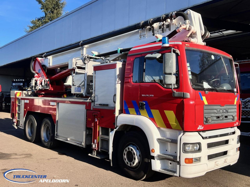 MAN TGA 26.350 Magirus ALP 320L = 32 meter, Waterpump, 6x4, Steel springs - Truck: picture 3 MAN TGA 26.350 Magirus ALP 320L = 32 meter, Waterpump, 6x4, Steel springs - Truck: picture 3