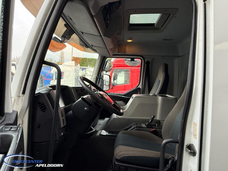 Volvo FE 320 441000 km, Steering axle, Chereau, Carrier - Refrigerated truck: picture 5 Volvo FE 320 441000 km, Steering axle, Chereau, Carrier - Refrigerated truck: picture 5