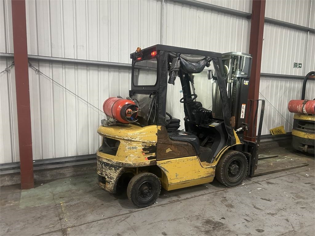 CAT GP25NT - LPG forklift: picture 3 CAT GP25NT - LPG forklift: picture 3