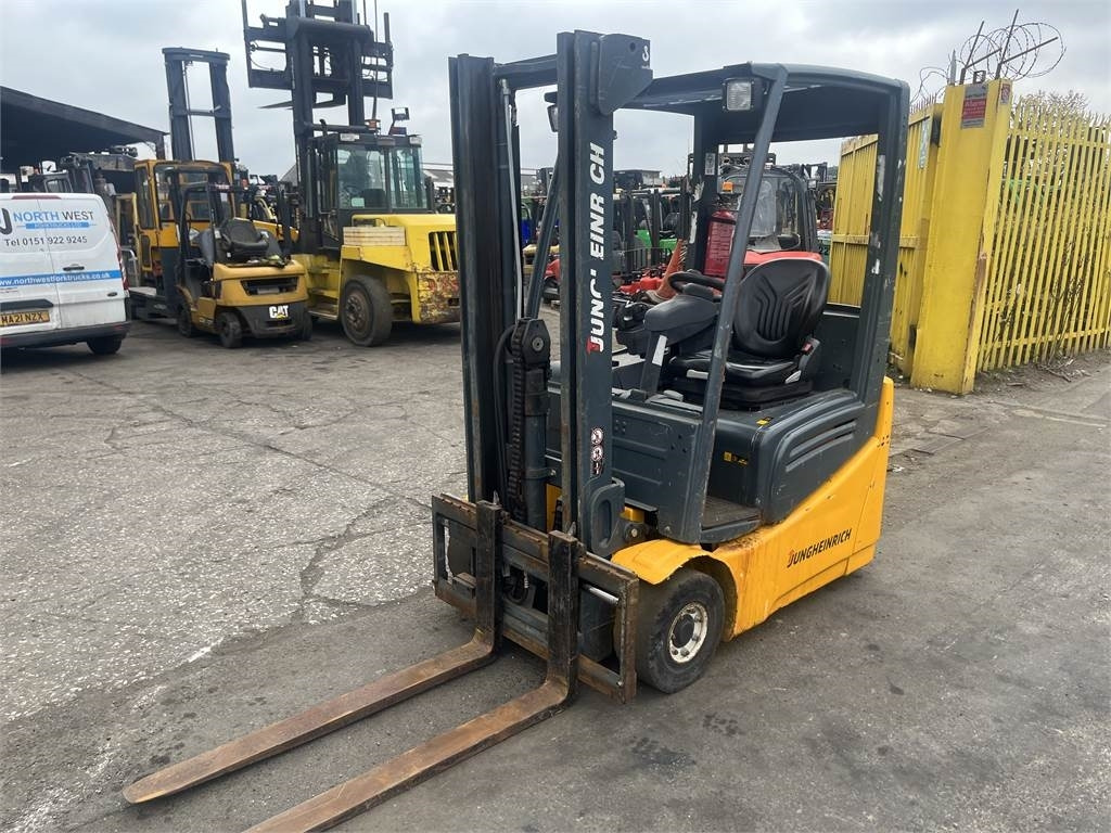 Jungheinrich EFG215 - Electric forklift: picture 5 Jungheinrich EFG215 - Electric forklift: picture 5