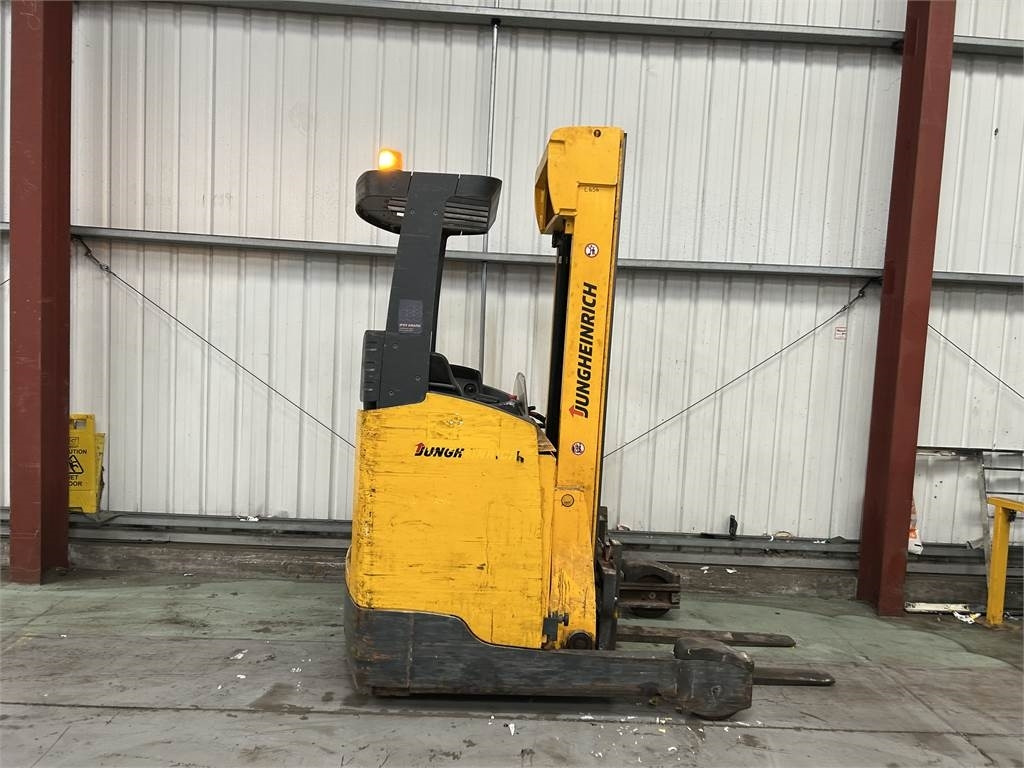 Jungheinrich ETV214 - Reach truck: picture 5 Jungheinrich ETV214 - Reach truck: picture 5