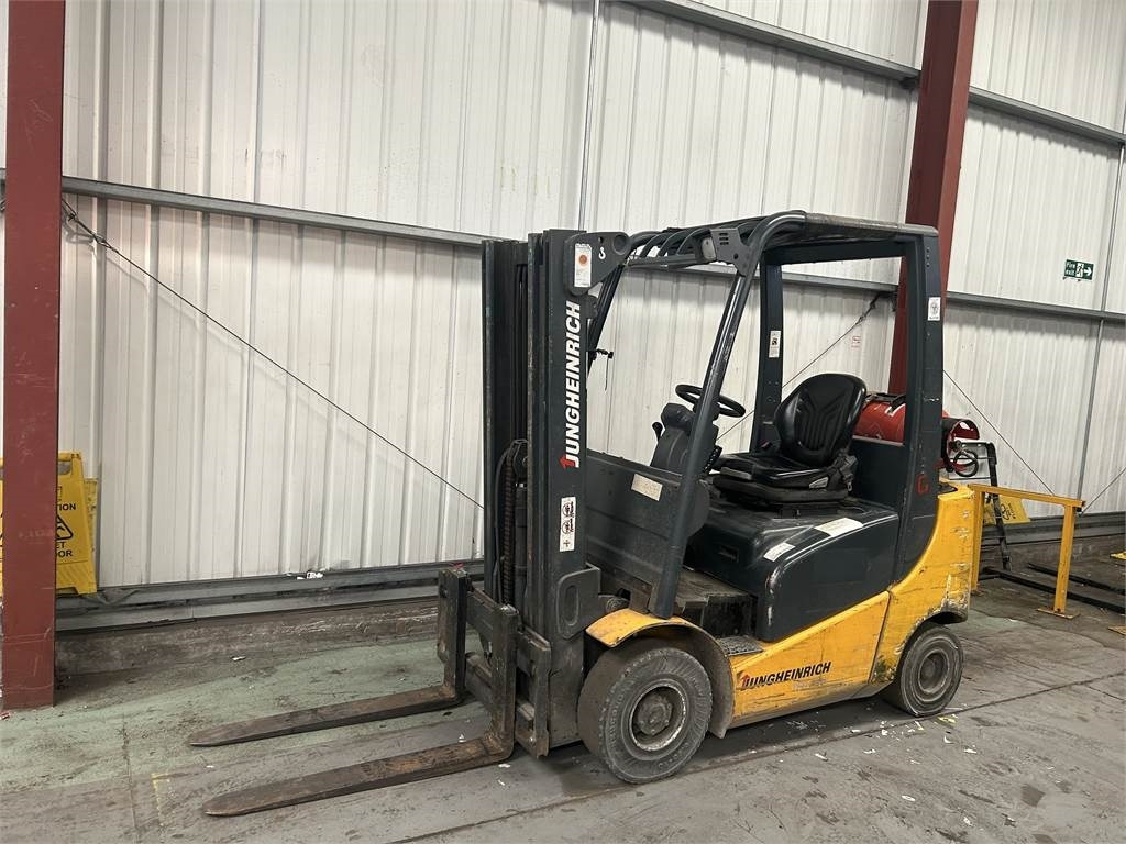 Jungheinrich TFG320 - LPG forklift: picture 2 Jungheinrich TFG320 - LPG forklift: picture 2