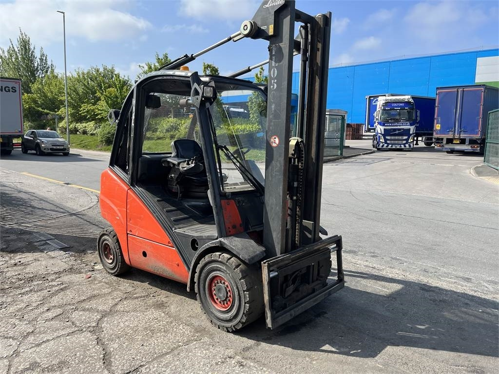 Linde H30D - Diesel forklift: picture 3 Linde H30D - Diesel forklift: picture 3