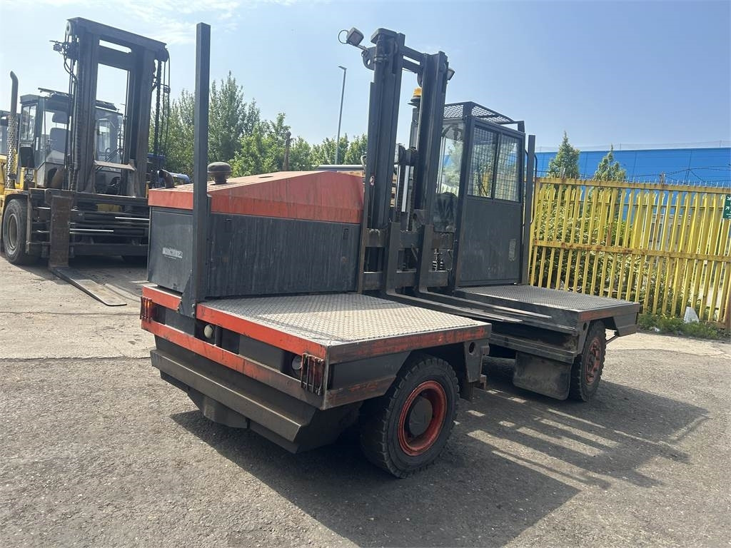 Linde S40 - Side loader: picture 4 Linde S40 - Side loader: picture 4