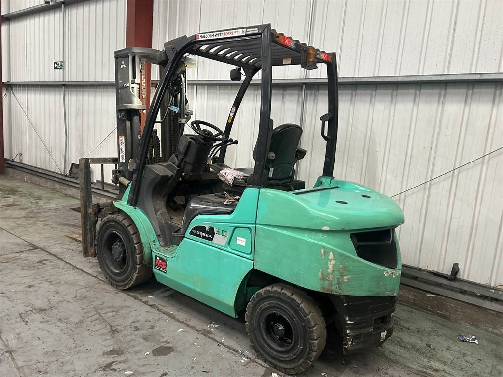 Mitsubishi FD30NT - Diesel forklift: picture 3 Mitsubishi FD30NT - Diesel forklift: picture 3