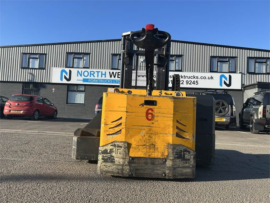 SBP XT HD 4VR 2520 - 4-way reach truck: picture 4 SBP XT HD 4VR 2520 - 4-way reach truck: picture 4