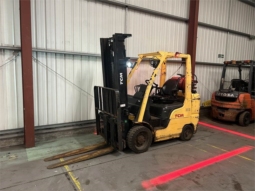 TCM MCU1F2A33LU - LPG forklift: picture 2 TCM MCU1F2A33LU - LPG forklift: picture 2