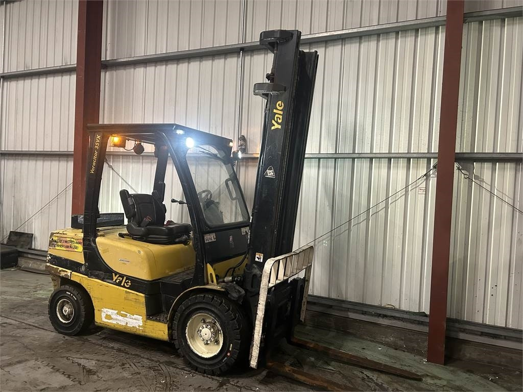 Yale GDP35VX - Diesel forklift: picture 4 Yale GDP35VX - Diesel forklift: picture 4