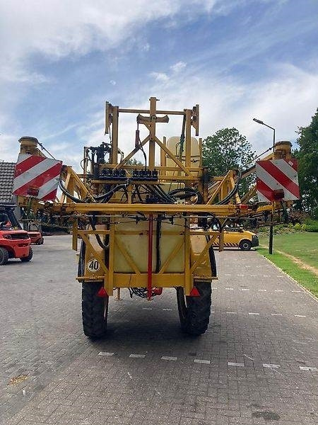 Dubex Nestor - Trailed sprayer: picture 4 Dubex Nestor - Trailed sprayer: picture 4