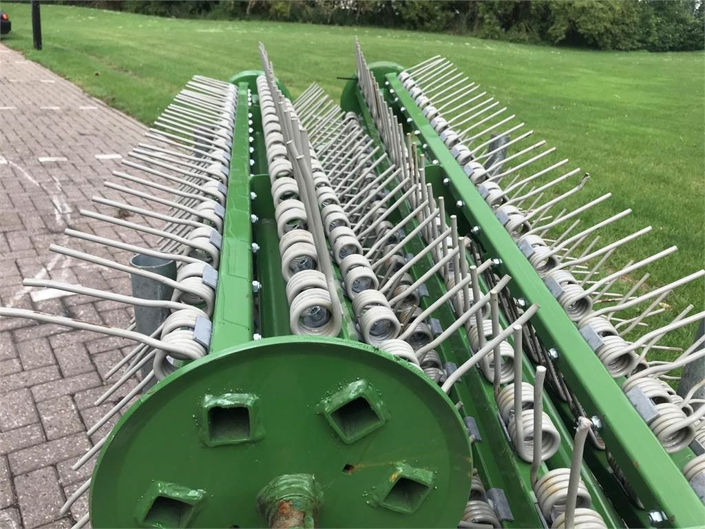 Krone Pick-up nieuw zonder beugels - Forage harvester attachment: picture 2 Krone Pick-up nieuw zonder beugels - Forage harvester attachment: picture 2