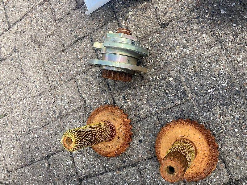 Krone diverse onderdelen - Mower: picture 4 Krone diverse onderdelen - Mower: picture 4