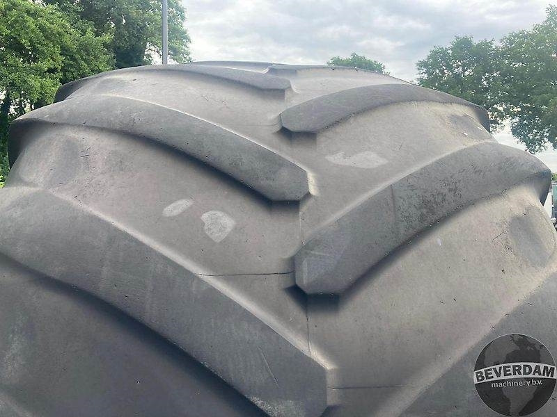 Michelin MEGA BIB 1050/50R32 - Tire for Agricultural machinery: picture 4 Michelin MEGA BIB 1050/50R32 - Tire for Agricultural machinery: picture 4