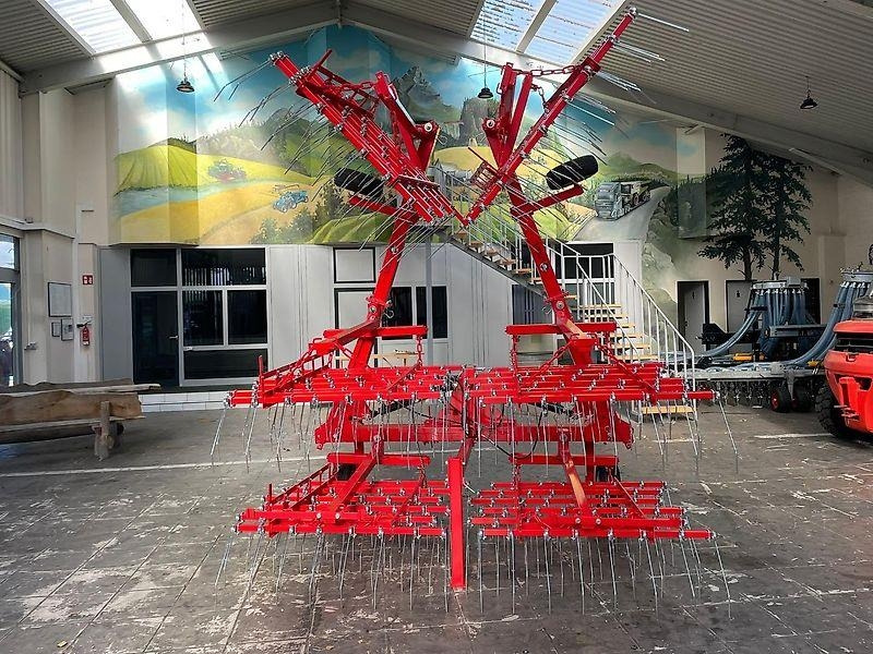 PM wied eg / striegel 9 meter nieuw / neu - Spring tine harrow: picture 1 PM wied eg / striegel 9 meter nieuw / neu - Spring tine harrow: picture 1