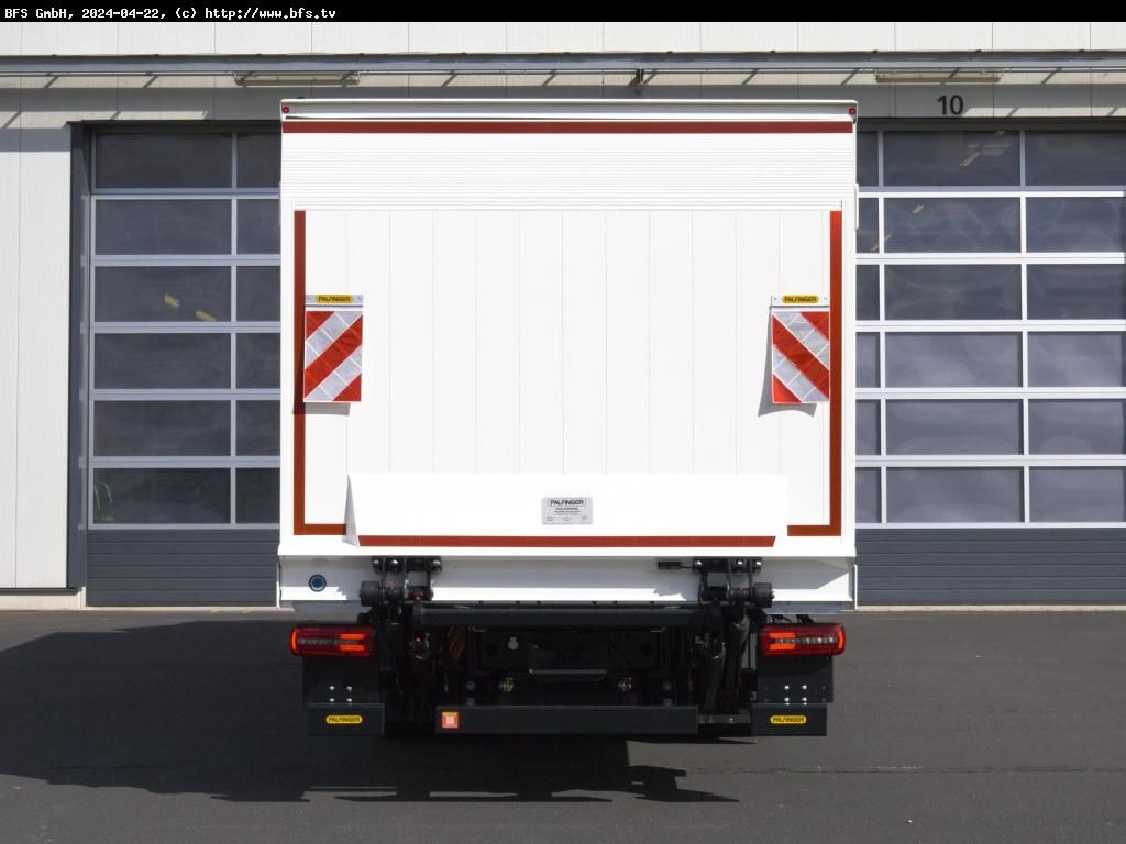 MAN TGL (TG3) 12.220 4x2 BL CH - Refrigerated truck: picture 4 MAN TGL (TG3) 12.220 4x2 BL CH - Refrigerated truck: picture 4