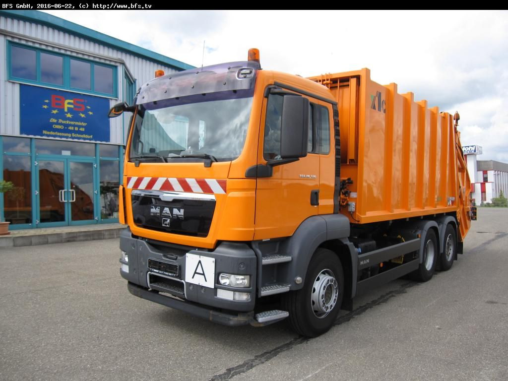 MAN TGS 28.320 6x2-4 BL Sperrmüll Haller M21 x1 C oh - Refuse truck: picture 1 MAN TGS 28.320 6x2-4 BL Sperrmüll Haller M21 x1 C oh - Refuse truck: picture 1
