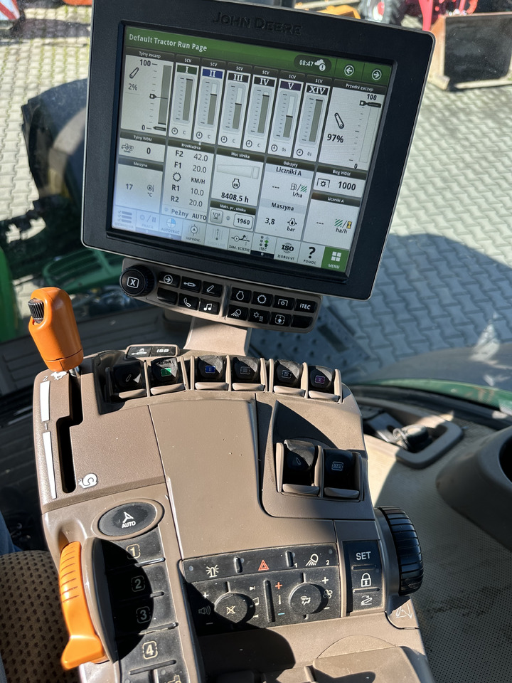 John Deere 7290R AutoPower 55 km/h ABS 310 PS GPS - Farm tractor: picture 4 John Deere 7290R AutoPower 55 km/h ABS 310 PS GPS - Farm tractor: picture 4