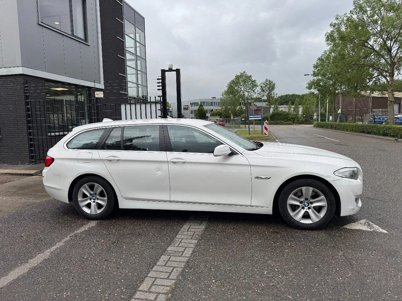 BMW 5 Serie 525D AUTOMATIC NAVI STATION - Car: picture 4 BMW 5 Serie 525D AUTOMATIC NAVI STATION - Car: picture 4