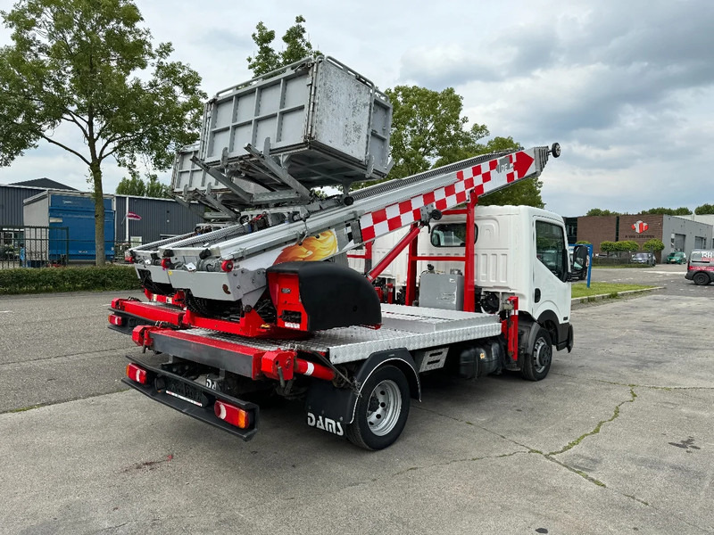 Nissan 3X UNIT CABSTAR 35.13 + LIFT 25 METER + REMOTE CONTROL EURO 6 - Commercial vehicle: picture 3 Nissan 3X UNIT CABSTAR 35.13 + LIFT 25 METER + REMOTE CONTROL EURO 6 - Commercial vehicle: picture 3