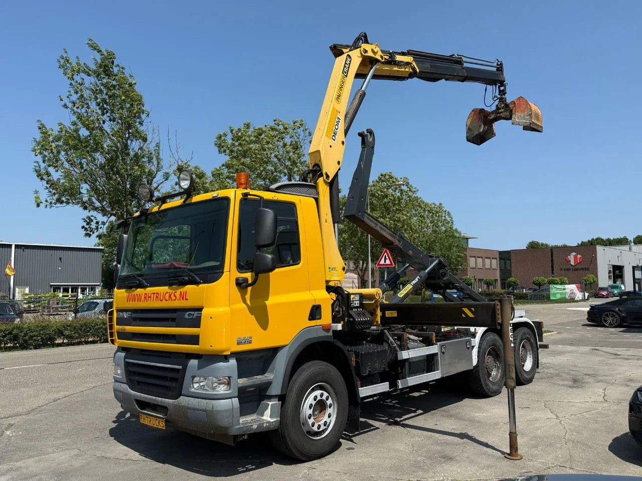 DAF CF 85.410 6X4 - EURO 5 + PALFINGER PK15500 + REM - Hook lift truck, Crane truck: picture 5 DAF CF 85.410 6X4 - EURO 5 + PALFINGER PK15500 + REM - Hook lift truck, Crane truck: picture 5