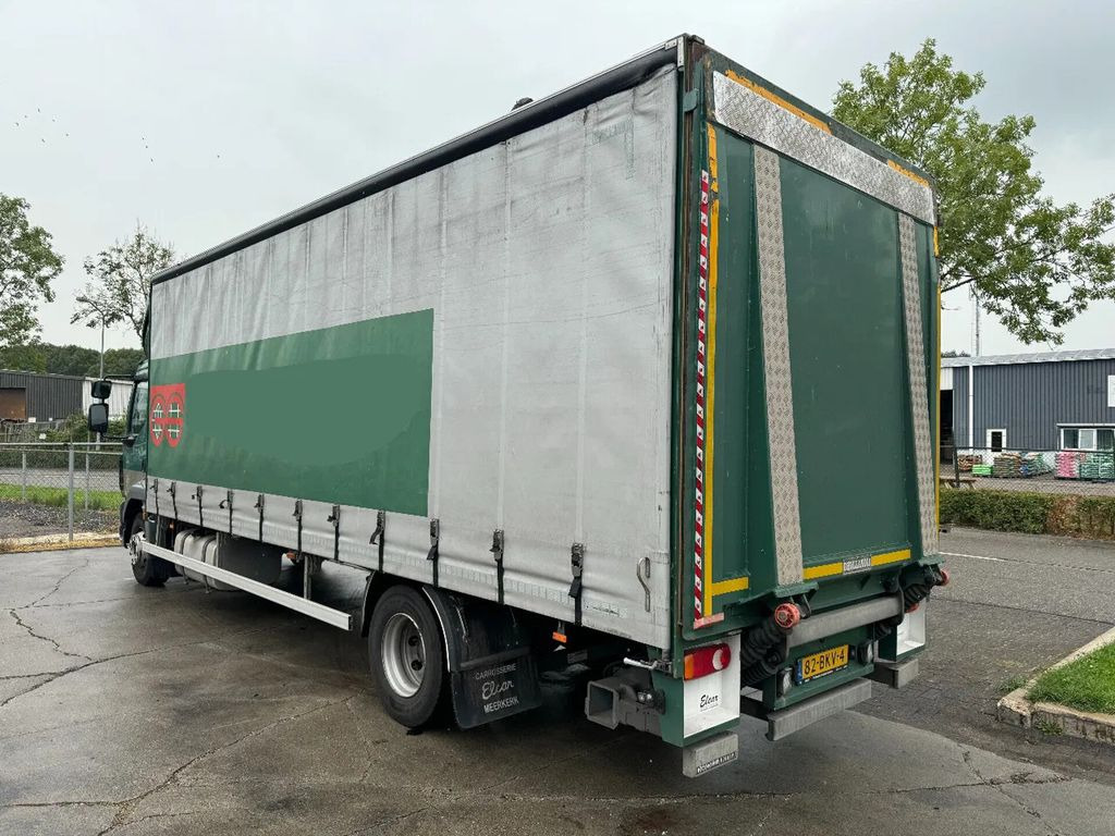 DAF LF 260 4X2 16T DHOLLANDIA LOAD LIFT + TÜV TILL 0 - Curtain side truck: picture 5 DAF LF 260 4X2 16T DHOLLANDIA LOAD LIFT + TÜV TILL 0 - Curtain side truck: picture 5