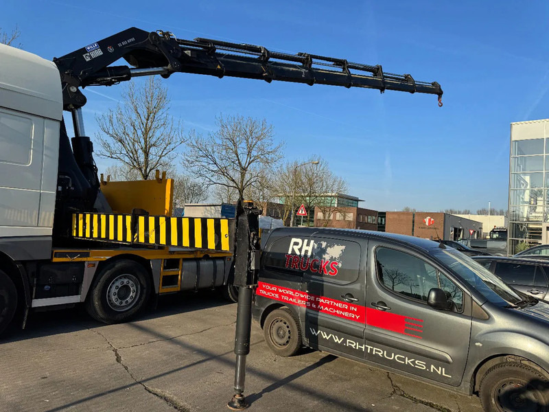 Dropside/ Flatbed truck, Crane truck DAF XF 460 8X2 - EURO 6 + HIAB 855 EP-6 + REMOTE + STEERING AXLE: picture 6