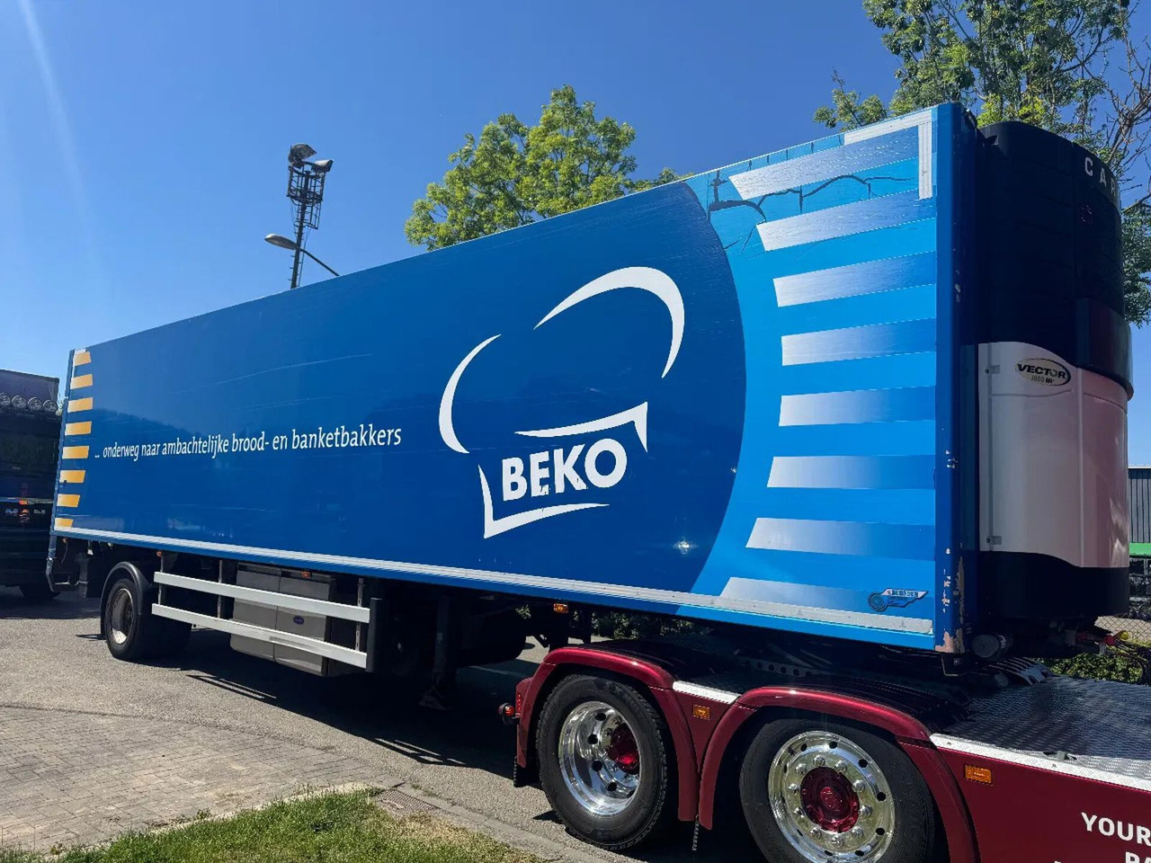HRD SKFG - BPW AXLE + CARRIER VECTOR 1850MT - Refrigerated semi-trailer: picture 2 HRD SKFG - BPW AXLE + CARRIER VECTOR 1850MT - Refrigerated semi-trailer: picture 2