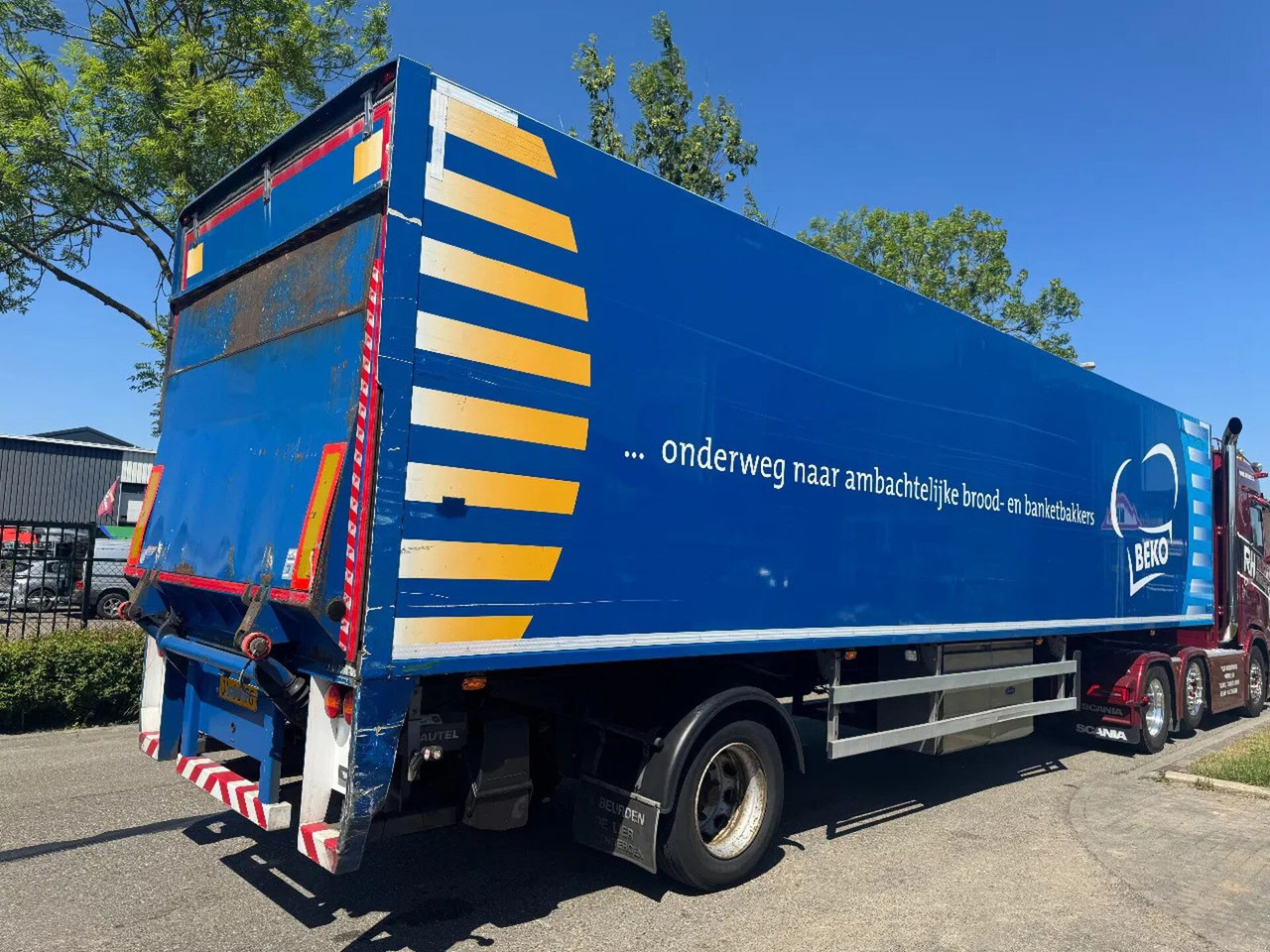 HRD SKFG - BPW AXLE + CARRIER VECTOR 1850MT - Refrigerated semi-trailer: picture 3 HRD SKFG - BPW AXLE + CARRIER VECTOR 1850MT - Refrigerated semi-trailer: picture 3