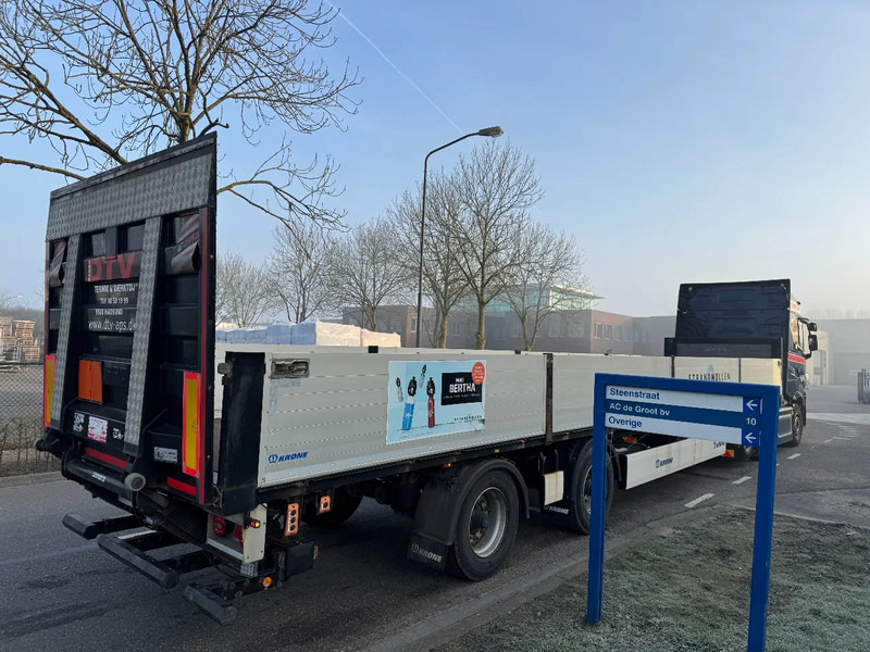 Krone SZ - 2 AXLE BPW + STEERING + ZEPRO Z 2500-150 MA LIFT - Dropside/ Flatbed semi-trailer: picture 2 Krone SZ - 2 AXLE BPW + STEERING + ZEPRO Z 2500-150 MA LIFT - Dropside/ Flatbed semi-trailer: picture 2