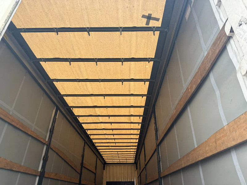 Curtainsider semi-trailer Krone WITH ALUMINIUM SIDEBOARDS, BPW AXLES, SLIDING ROOF: picture 6