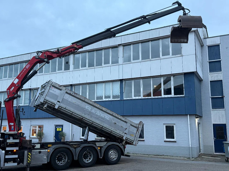 MAN TGS 35.480 8X4 + HMF 2420-K3 REMOTE + TIPPER - Tipper, Crane truck: picture 3 MAN TGS 35.480 8X4 + HMF 2420-K3 REMOTE + TIPPER - Tipper, Crane truck: picture 3