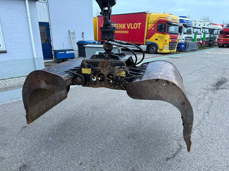 MAN TGS 35.480 8X4 + HMF 2420-K3 REMOTE + TIPPER - Tipper, Crane truck: picture 4 MAN TGS 35.480 8X4 + HMF 2420-K3 REMOTE + TIPPER - Tipper, Crane truck: picture 4