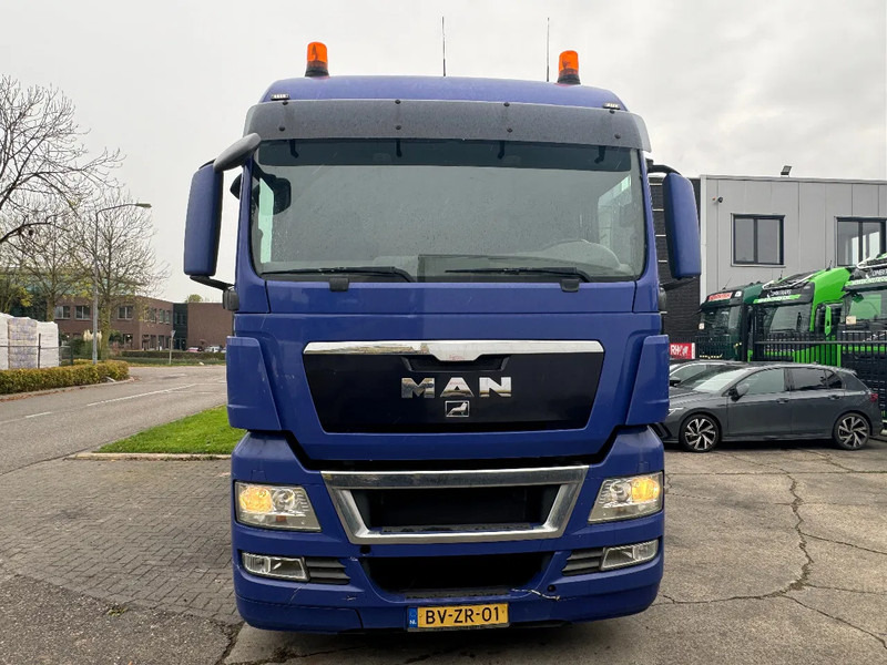 MAN TGX 26.400 6X2 - EURO 4 + LIFT + STEERING AXLE - Curtain side truck: picture 2 MAN TGX 26.400 6X2 - EURO 4 + LIFT + STEERING AXLE - Curtain side truck: picture 2