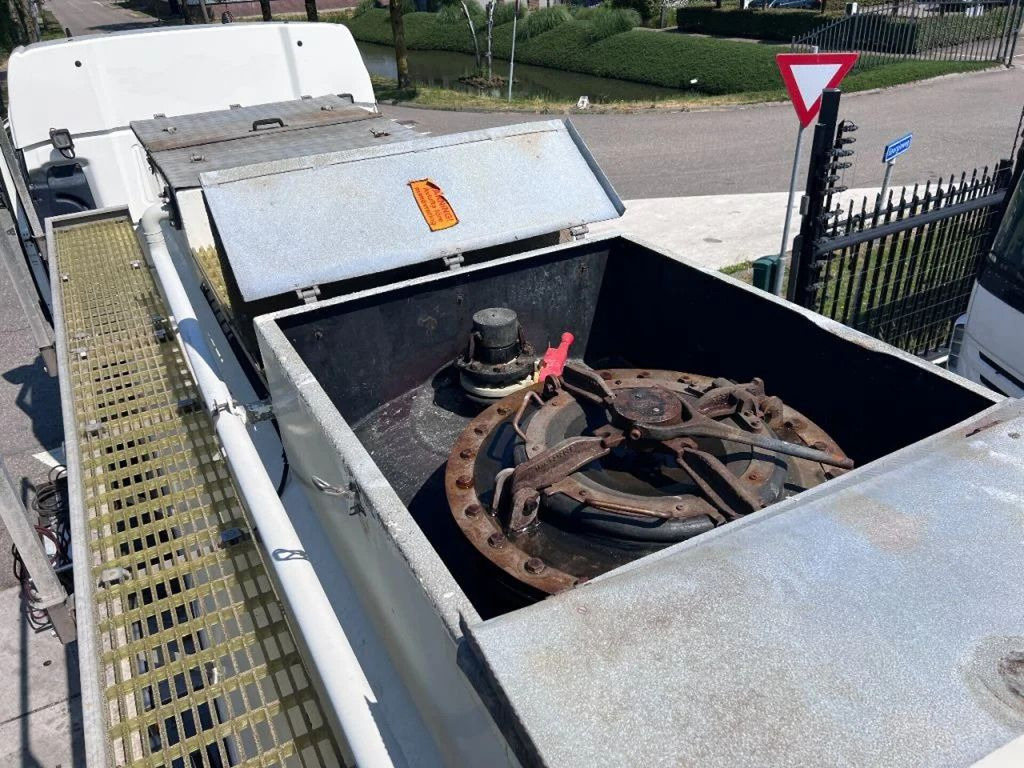 Vacuum truck MAN TGX 26.560 6X2 EURO 6 - 11.500L VACUUM CLEANER -: picture 12