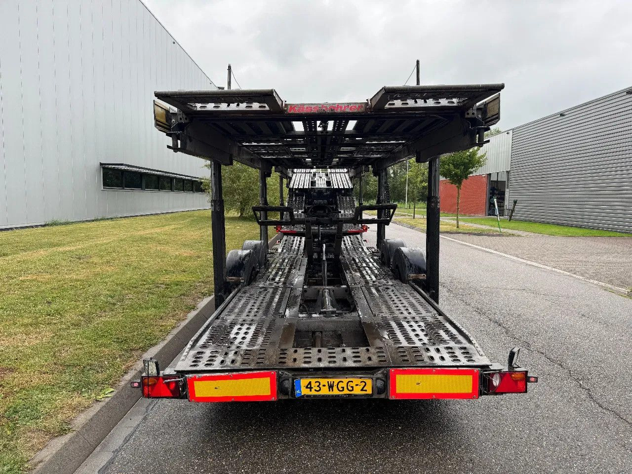 Mercedes-Benz Actros 1842 4X2 EURO 6 KASSBOHRER METAGO + KASSB - Car transporter truck: picture 4 Mercedes-Benz Actros 1842 4X2 EURO 6 KASSBOHRER METAGO + KASSB - Car transporter truck: picture 4