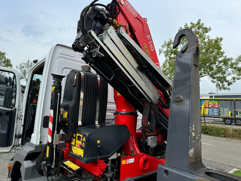 Crane truck Mercedes-Benz Atego 1923 + 2011 FASSI F110 + 2011 VDS HOOKLIFT: picture 17 Crane truck Mercedes-Benz Atego 1923 + 2011 FASSI F110 + 2011 VDS HOOKLIFT: picture 17
