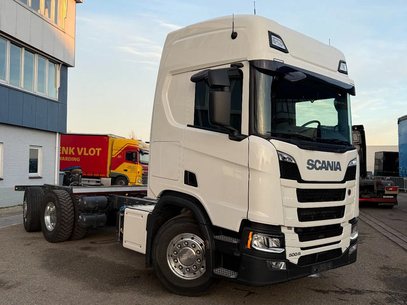 Scania R500 NGS 6X2 - ONLY 205.204 KM + STEERING & LIFTING AXLE - Cab chassis truck: picture 3 Scania R500 NGS 6X2 - ONLY 205.204 KM + STEERING & LIFTING AXLE - Cab chassis truck: picture 3