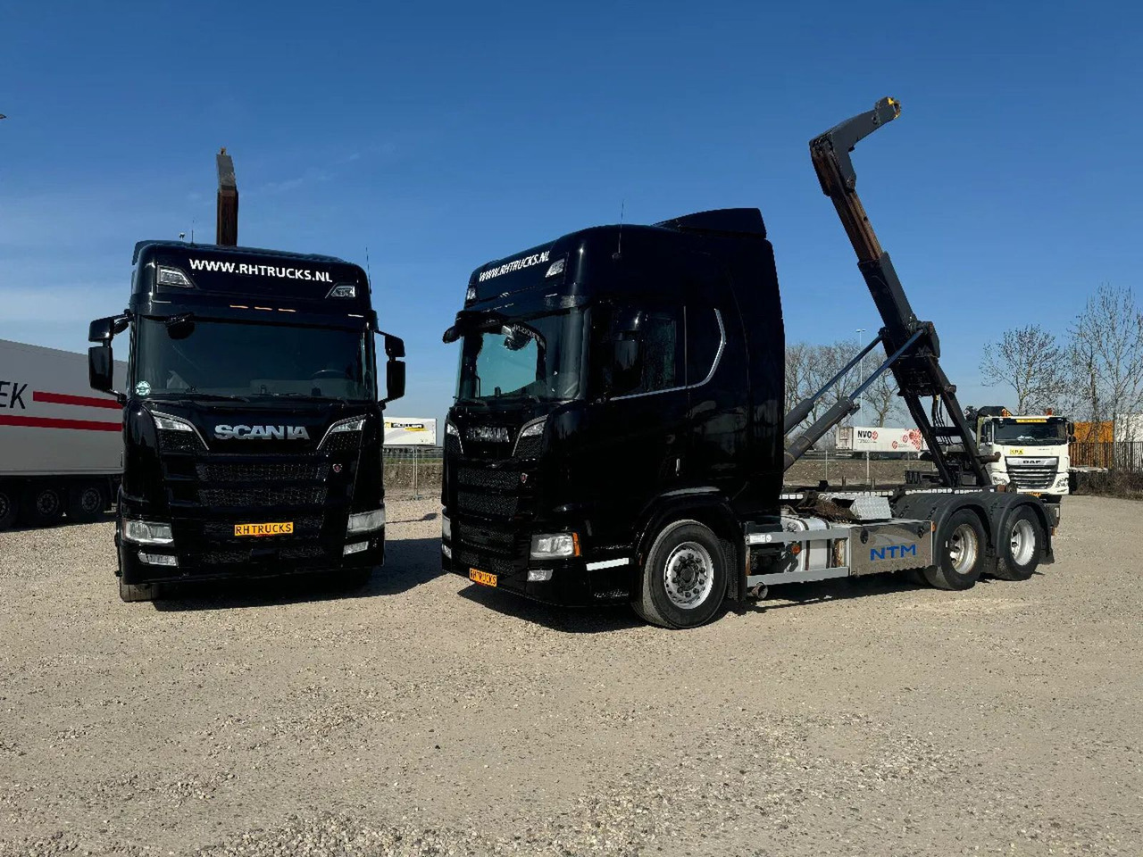 Scania R580 V8 NGS 6X2 EURO 6 VDL 20T HOOK - Hook lift truck: picture 1 Scania R580 V8 NGS 6X2 EURO 6 VDL 20T HOOK - Hook lift truck: picture 1