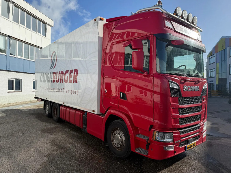 Scania S520 V8, 6X2, INTARDER, COMPLEET 2018 - Refrigerated truck: picture 3 Scania S520 V8, 6X2, INTARDER, COMPLEET 2018 - Refrigerated truck: picture 3