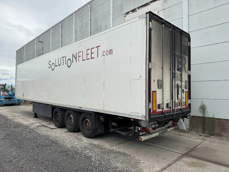 Schmitz Cargobull SCB S3B, MEAT RAILS, FLEISCH HAKEN HANGWERK! CARGOBULL TKM D/E - Refrigerated semi-trailer: picture 4 Schmitz Cargobull SCB S3B, MEAT RAILS, FLEISCH HAKEN HANGWERK! CARGOBULL TKM D/E - Refrigerated semi-trailer: picture 4